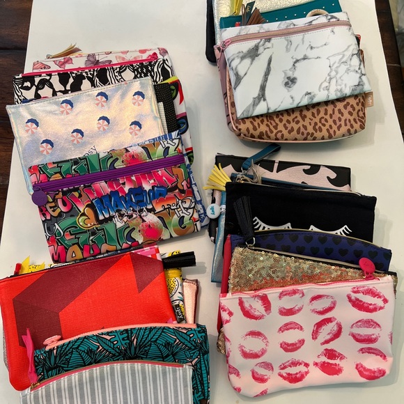 ipsy Handbags - 36 Ipsy Bags- Unused ❤️